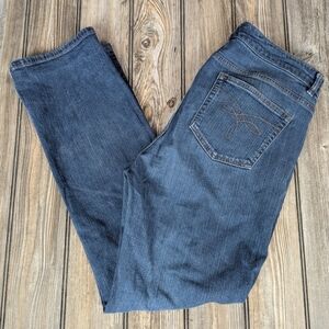 Chaps size 8 jeans Daniella curvy fit